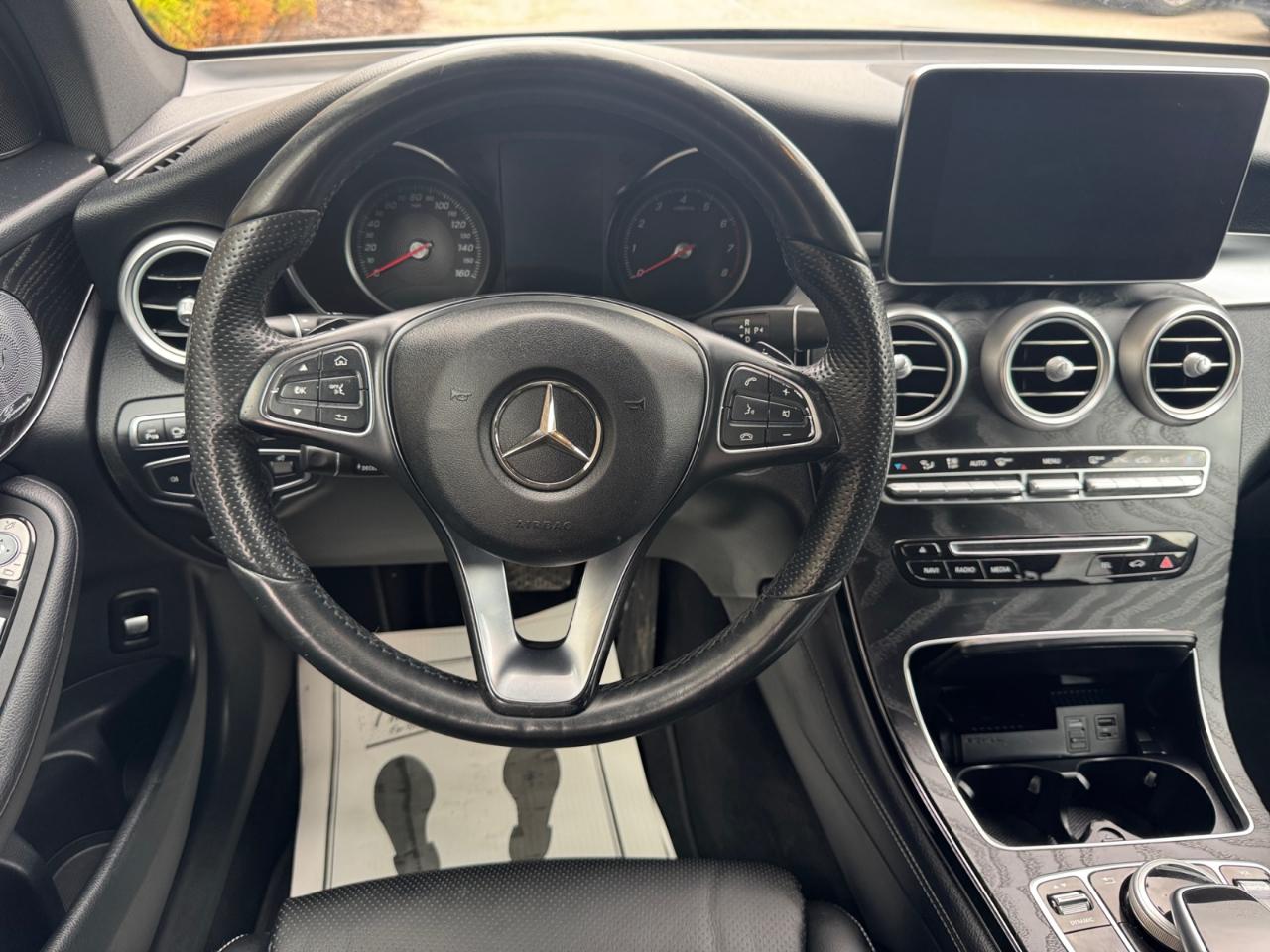 Mercedes-Benz GLC GLC 300 4MATIC SUV 2018