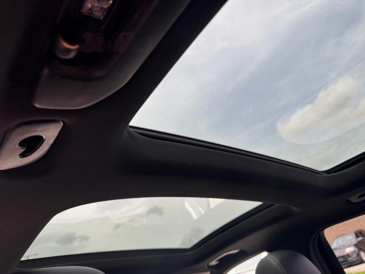 Mercedes-Benz GLC GLC 300 4MATIC SUV 2018