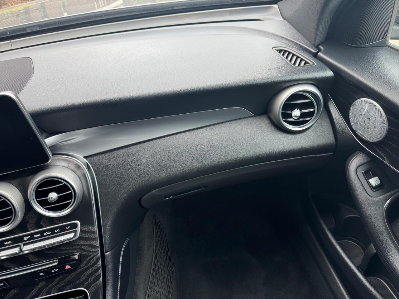 Mercedes-Benz GLC GLC 300 4MATIC SUV 2018