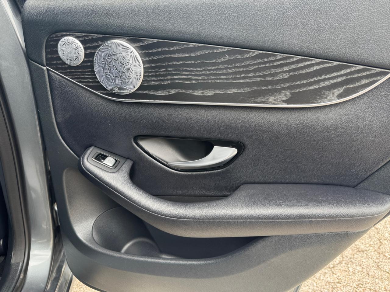 Mercedes-Benz GLC GLC 300 4MATIC SUV 2018