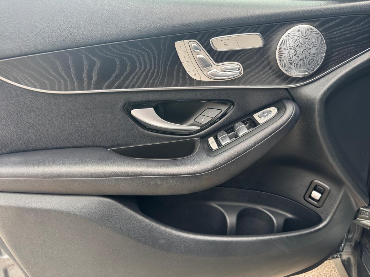 Mercedes-Benz GLC GLC 300 4MATIC SUV 2018