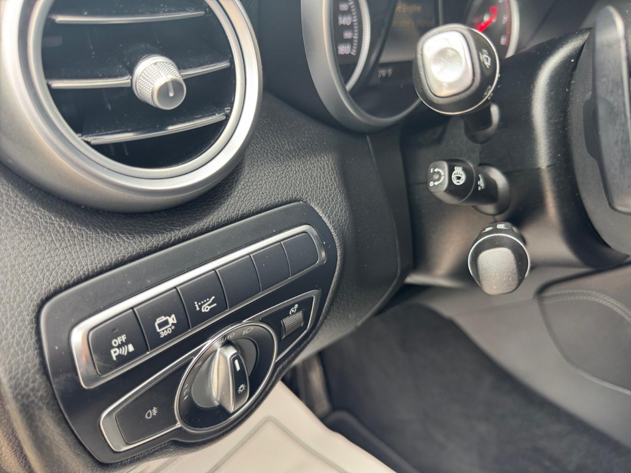 Mercedes-Benz GLC GLC 300 4MATIC SUV 2018