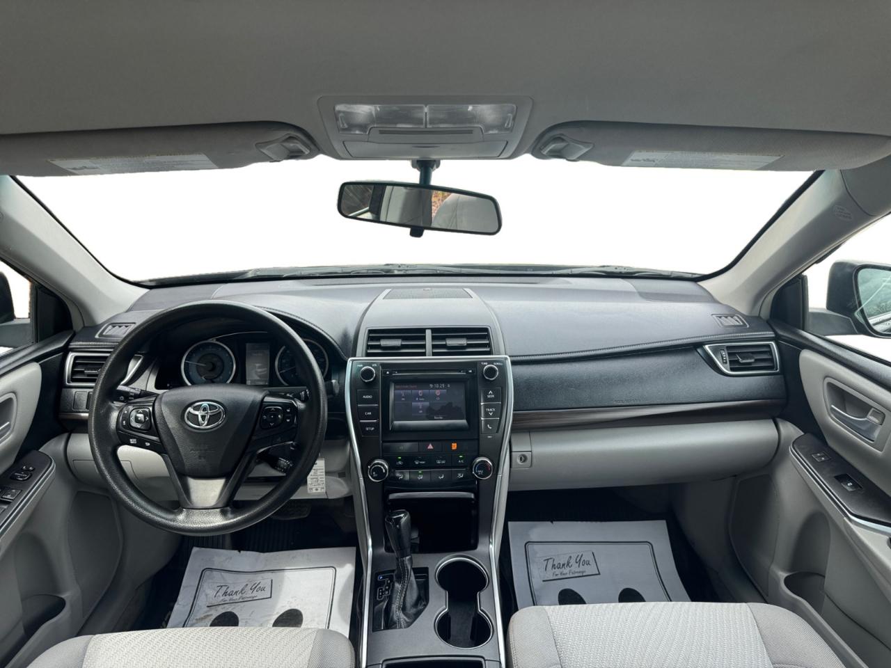 Toyota Camry LE Auto (Natl) 2017