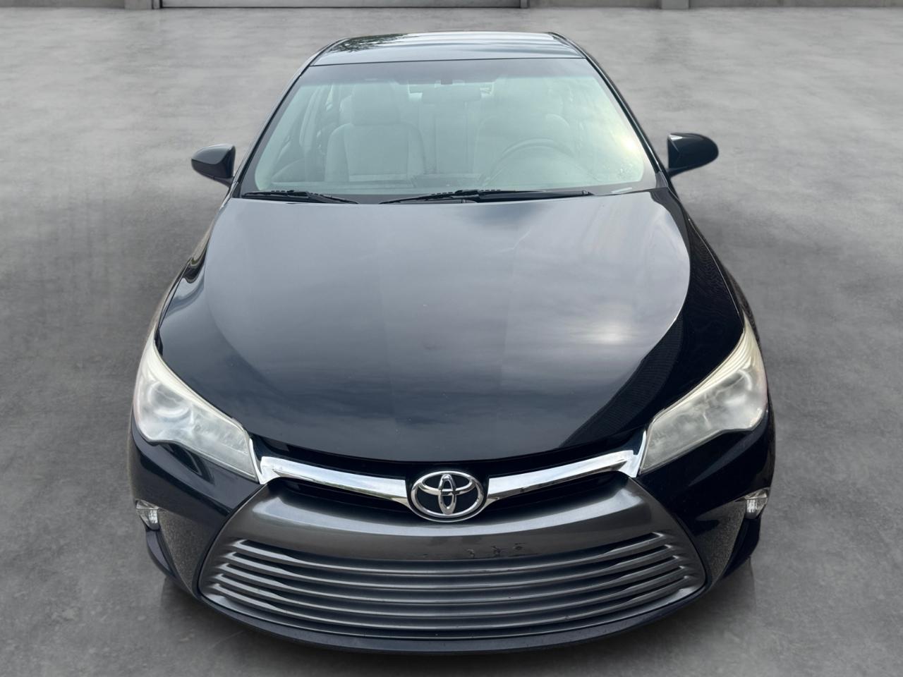 Toyota Camry LE Auto (Natl) 2017