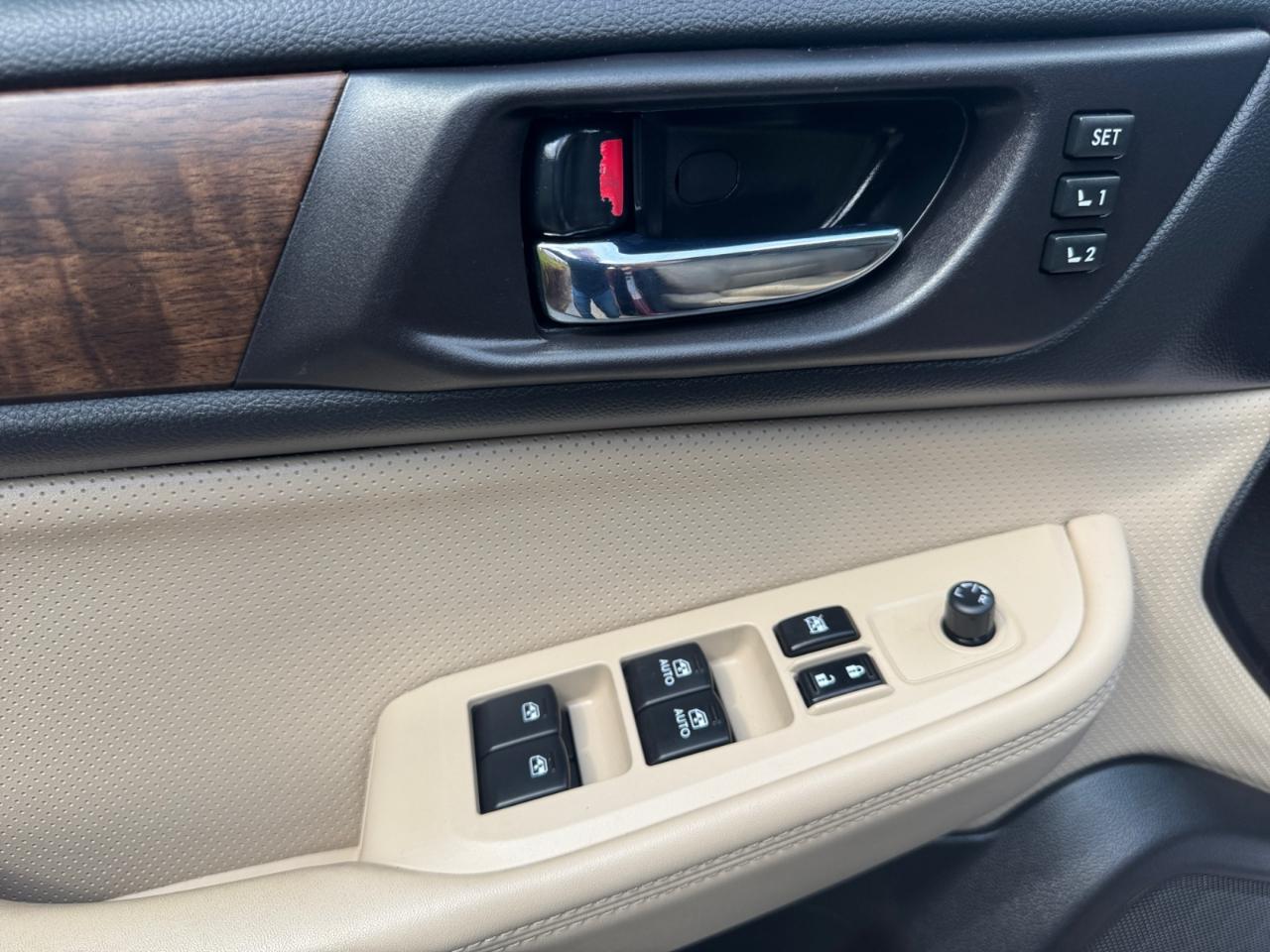 Subaru Outback 4dr Wgn 2.5i Limited 2016