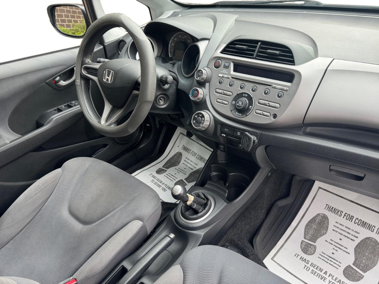 Honda Fit 5dr HB Man 2010