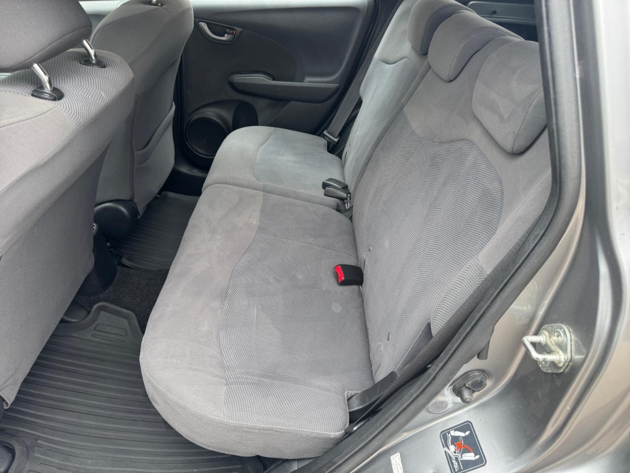 Honda Fit 5dr HB Man 2010