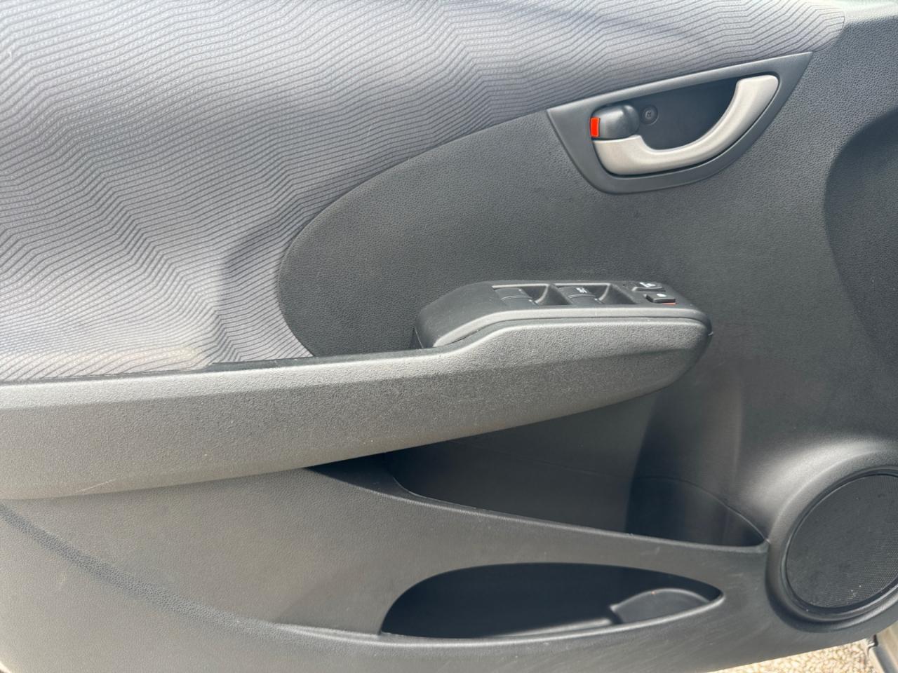 Honda Fit 5dr HB Man 2010