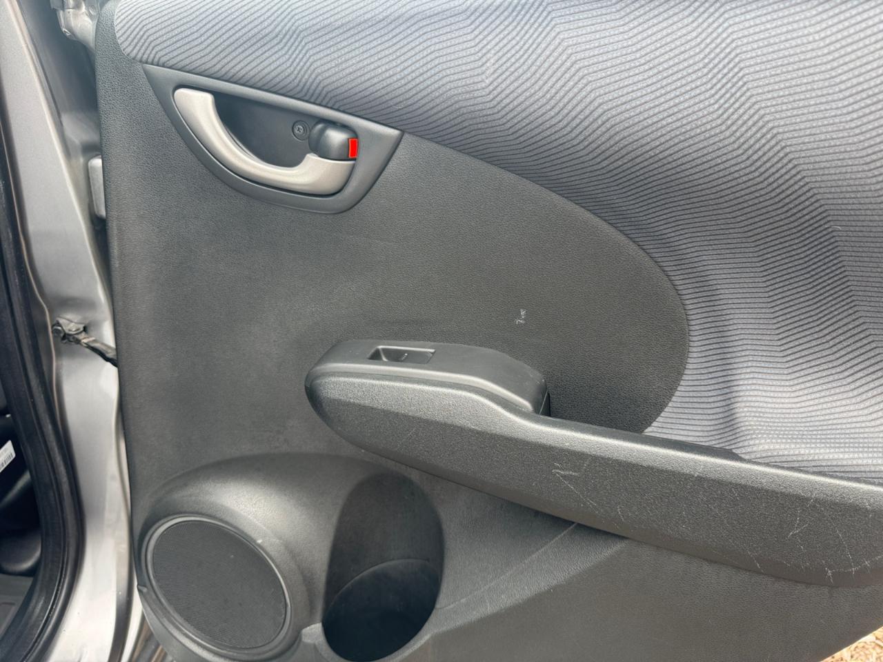 Honda Fit 5dr HB Man 2010