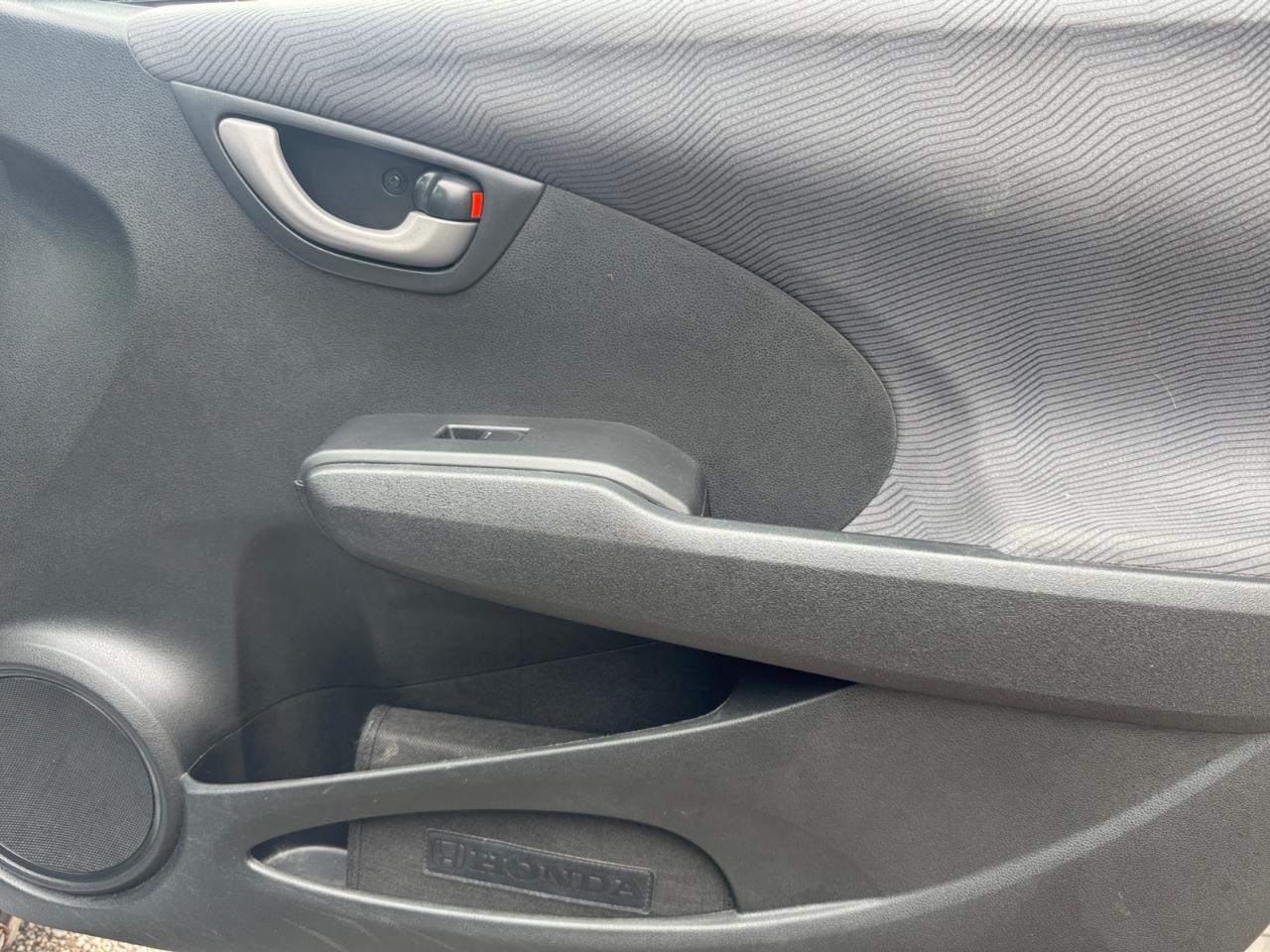 Honda Fit 5dr HB Man 2010