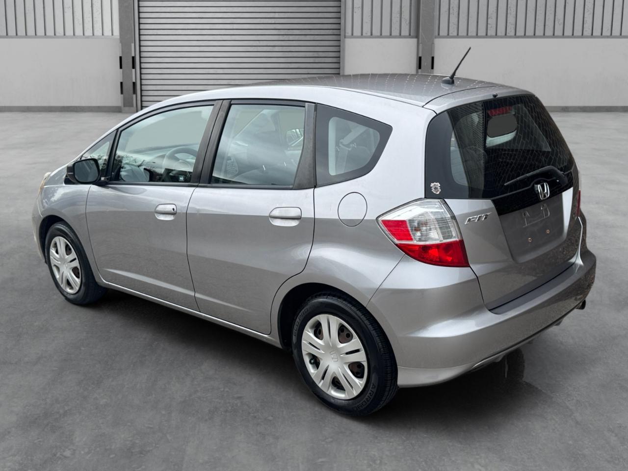 Honda Fit 5dr HB Man 2010