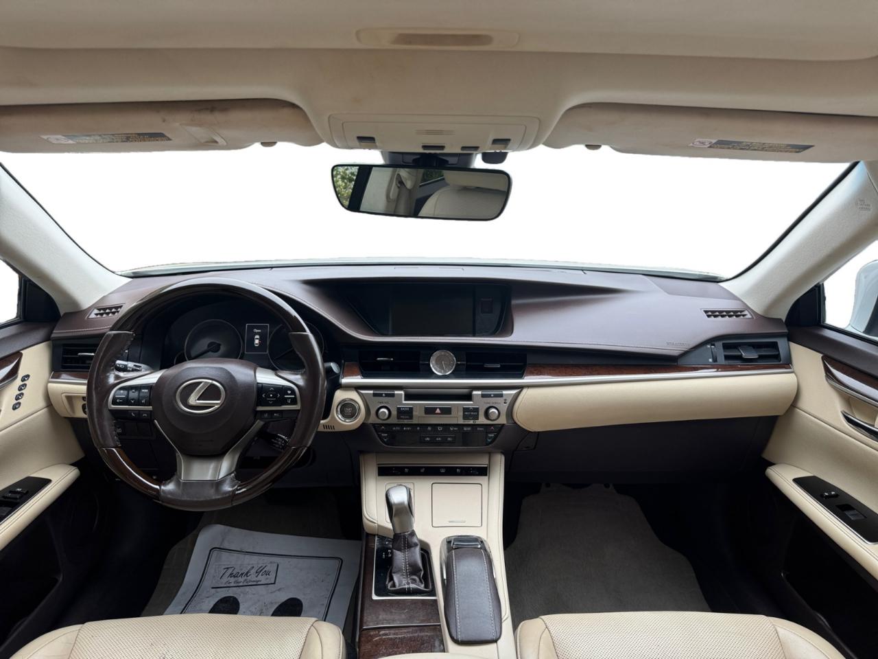 Lexus ES ES 350 FWD 2017