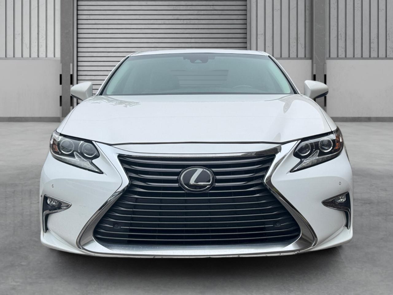 Lexus ES ES 350 FWD 2017