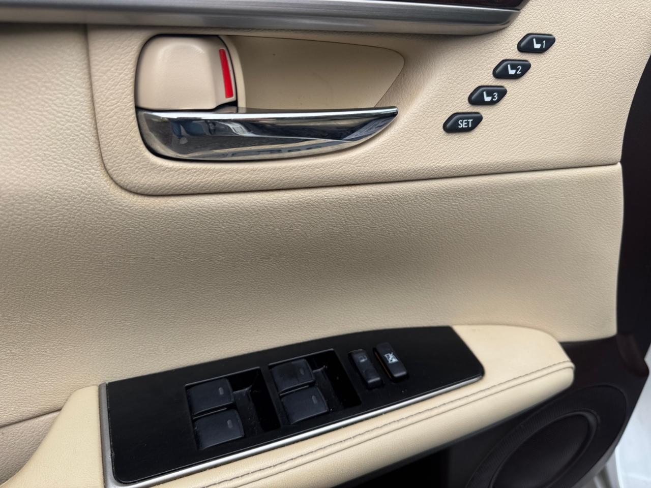 Lexus ES ES 350 FWD 2017