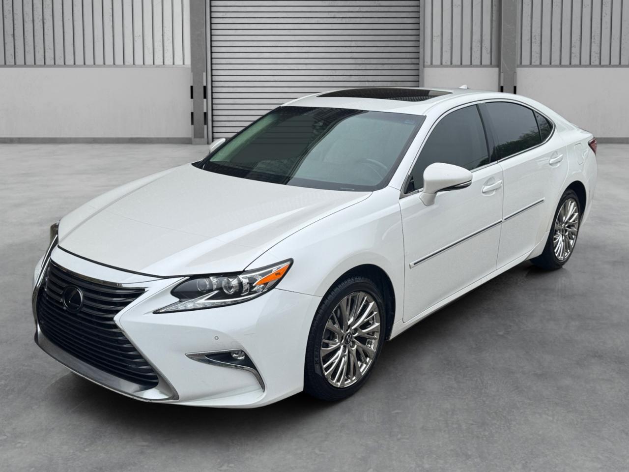 Lexus ES ES 350 FWD 2017