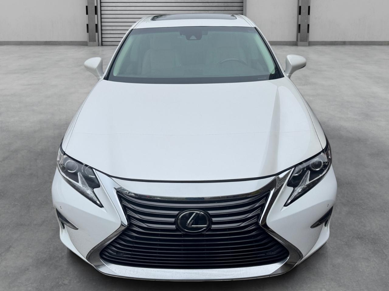 Lexus ES ES 350 FWD 2017
