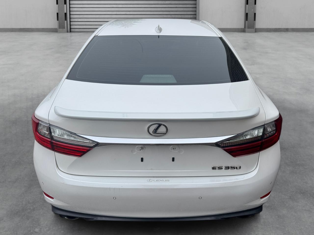 Lexus ES ES 350 FWD 2017