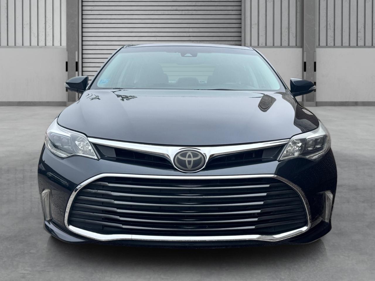 Toyota Avalon 4dr Sdn Limited (Natl) 2016