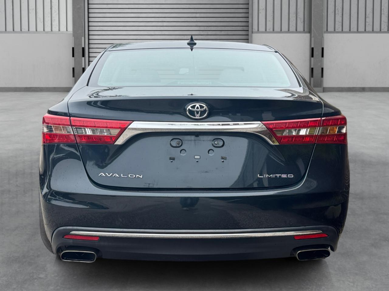Toyota Avalon 4dr Sdn Limited (Natl) 2016