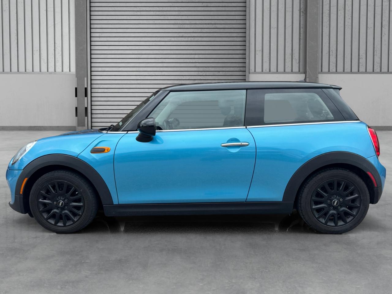 MINI Cooper Hardtop 2dr HB 2015