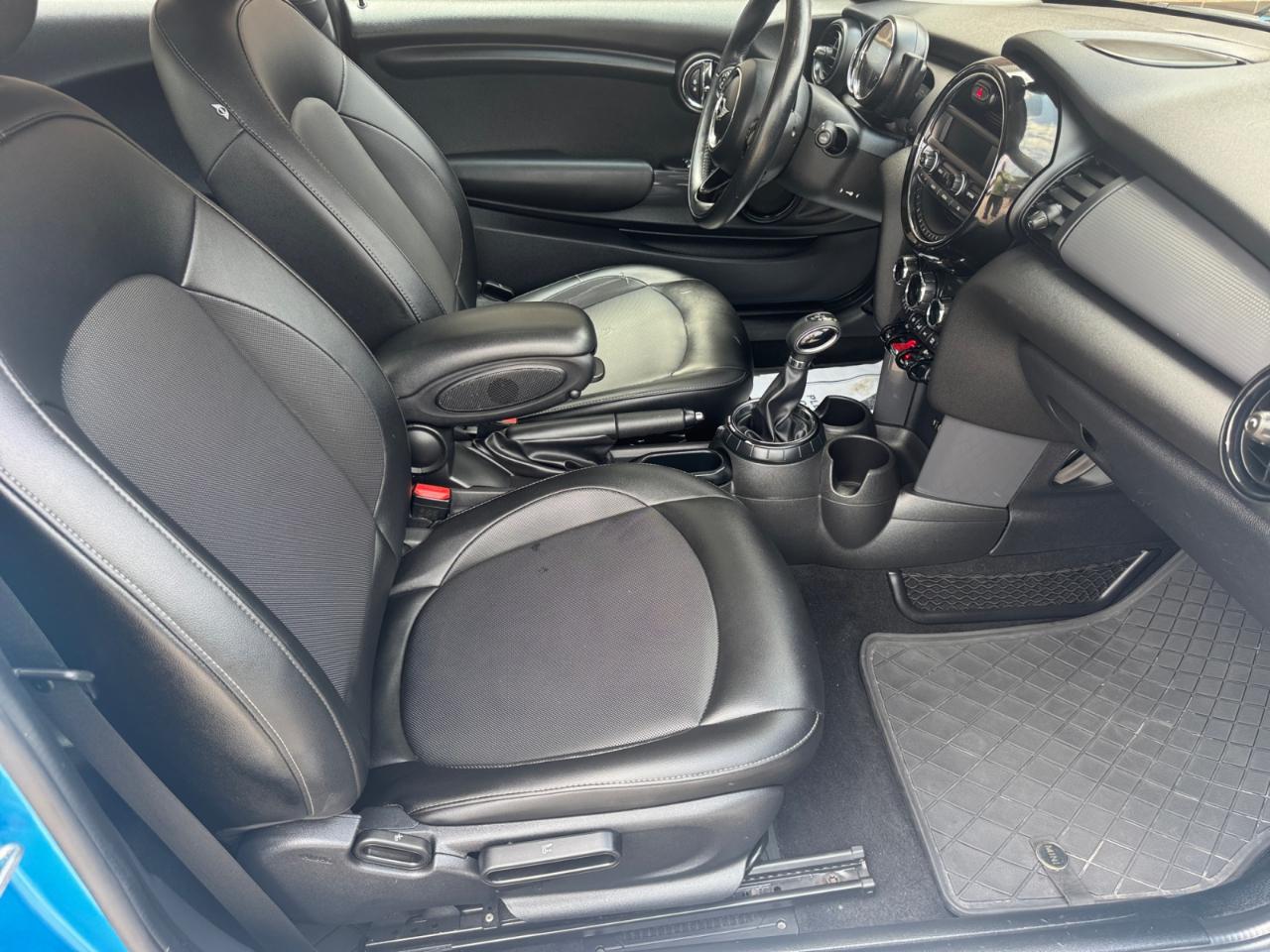 MINI Cooper Hardtop 2dr HB 2015