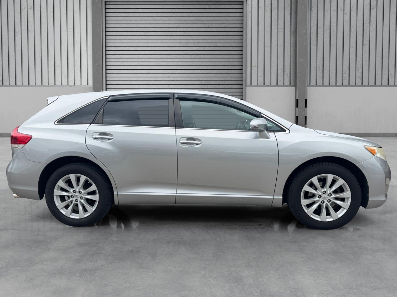 Toyota Venza 4dr Wgn I4 FWD XLE (Natl) 2015