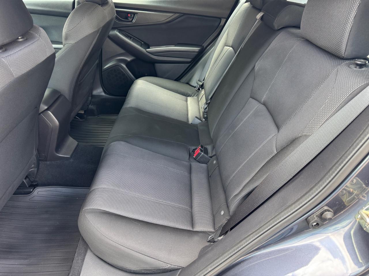Subaru Impreza 2.0i Premium 5-door CVT 2017