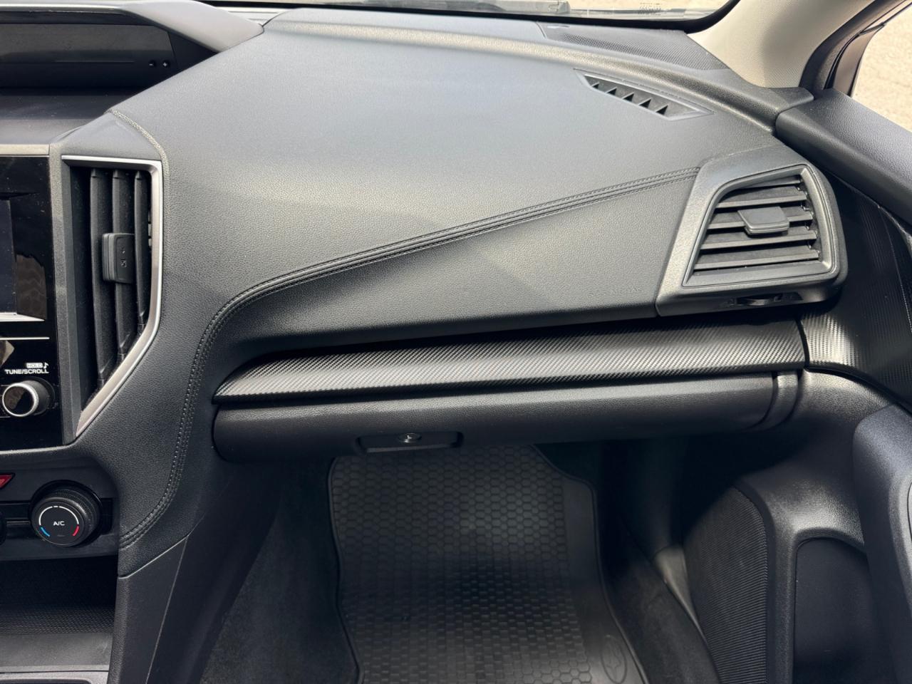 Subaru Impreza 2.0i Premium 5-door CVT 2017