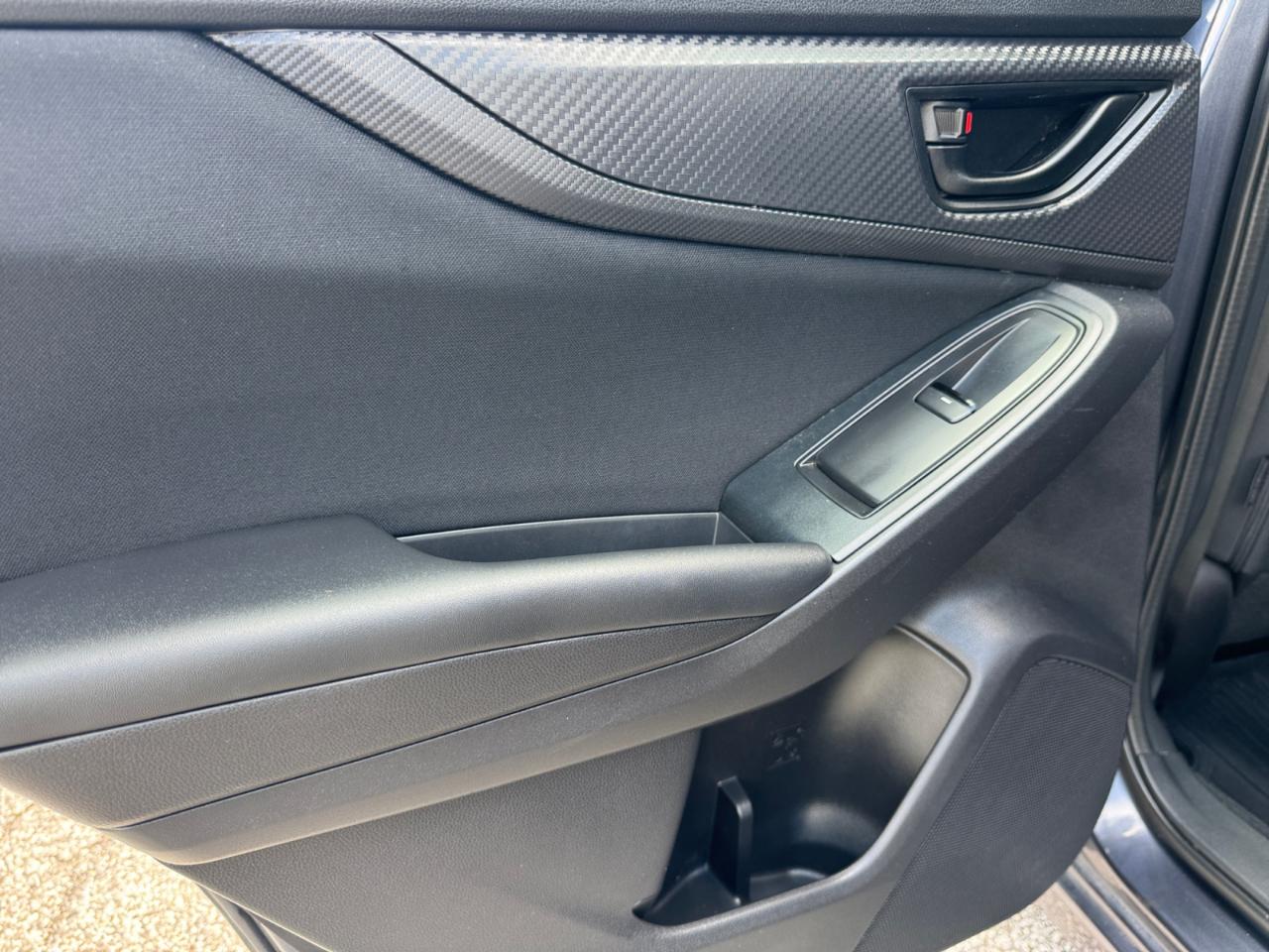 Subaru Impreza 2.0i Premium 5-door CVT 2017