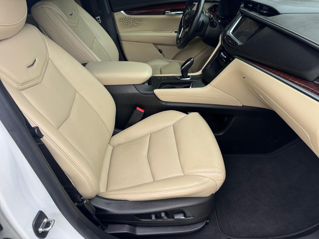 Cadillac XT5 AWD 4dr Luxury 2017