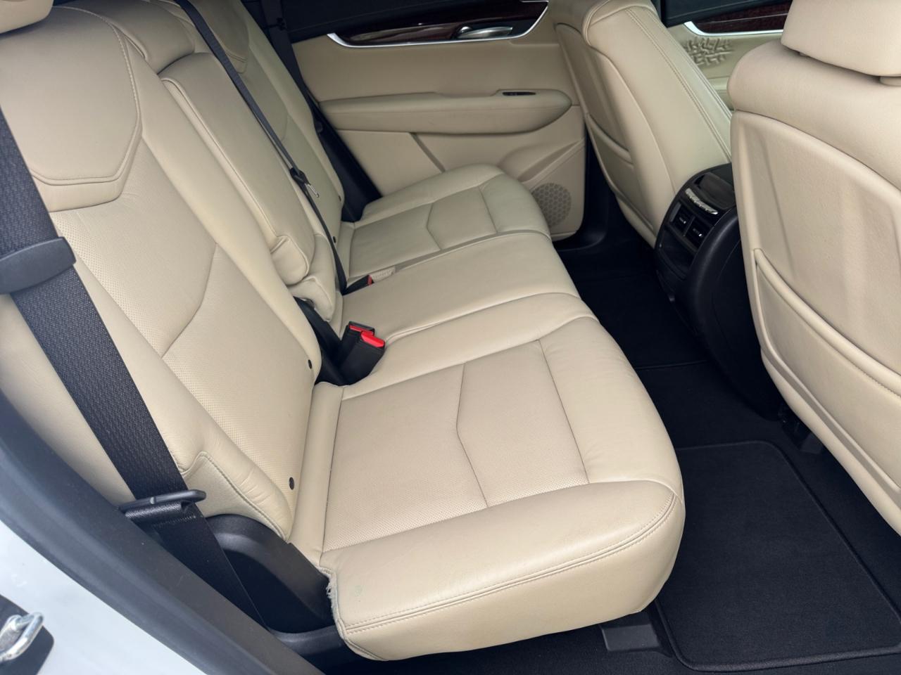 Cadillac XT5 AWD 4dr Luxury 2017