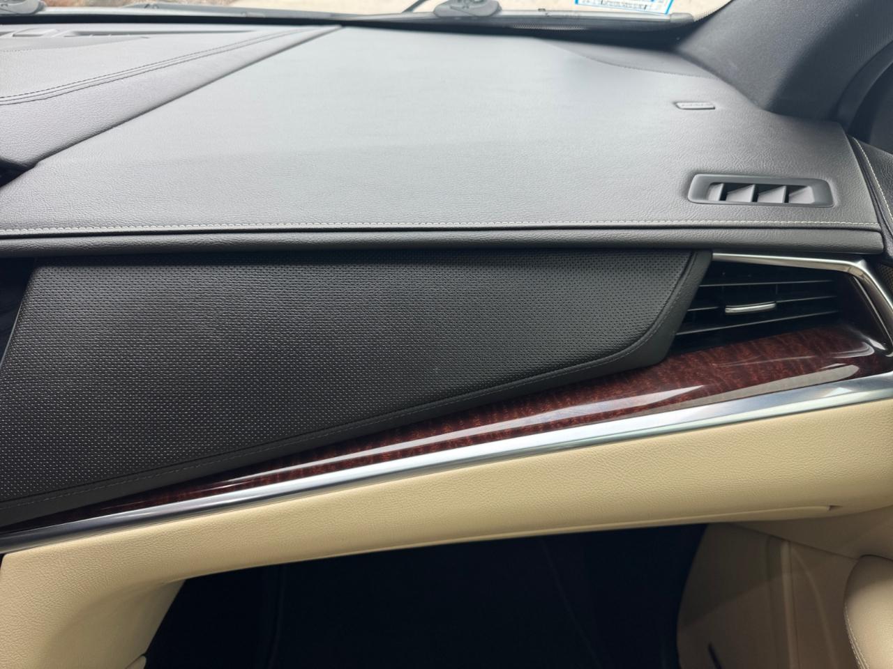 Cadillac XT5 AWD 4dr Luxury 2017