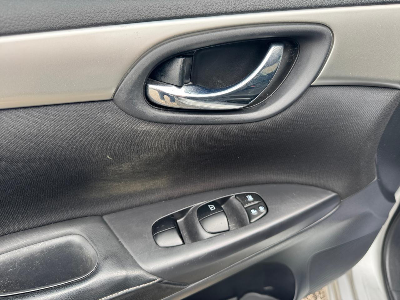 Nissan Sentra S CVT 2018