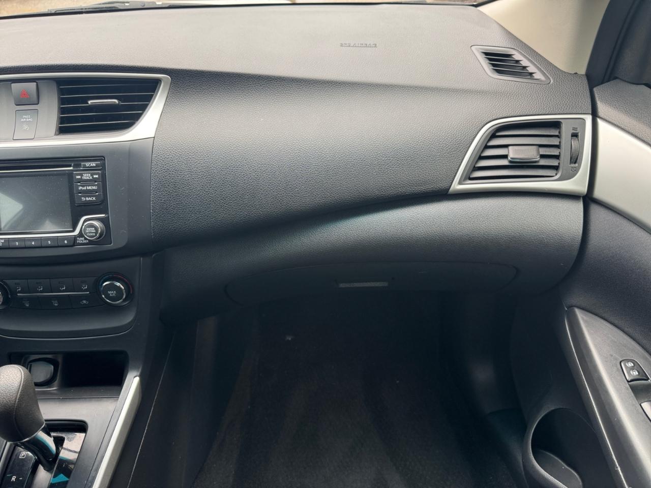 Nissan Sentra S CVT 2018