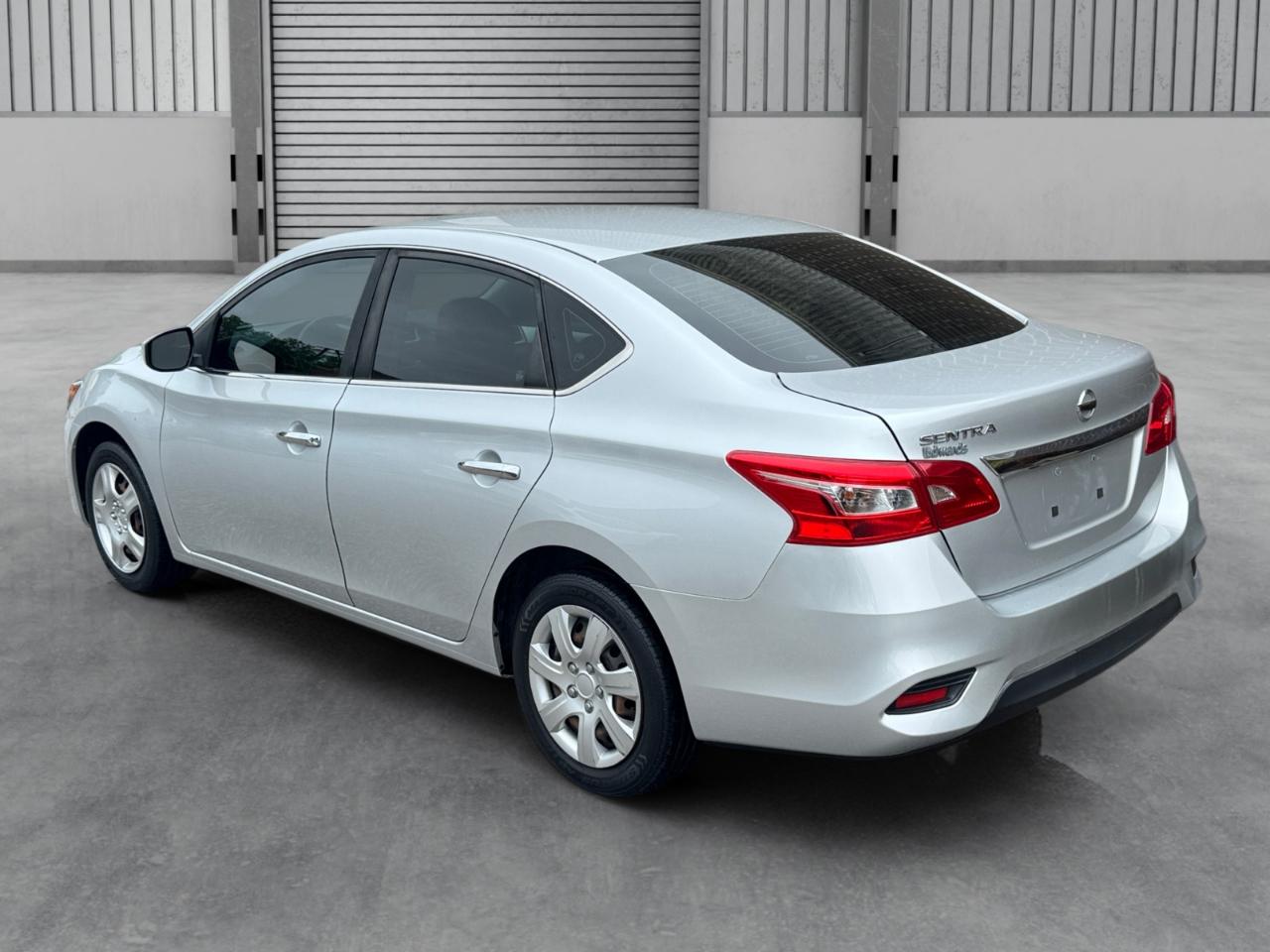 Nissan Sentra S CVT 2018