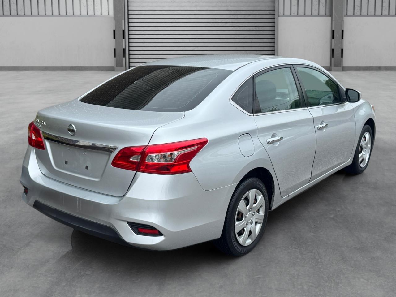 Nissan Sentra S CVT 2018