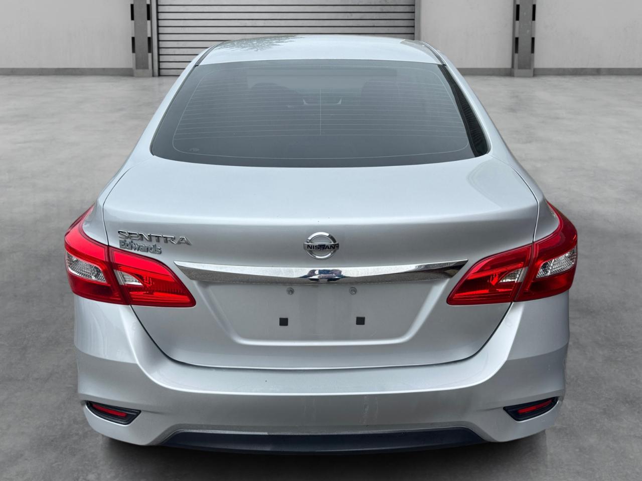 Nissan Sentra S CVT 2018