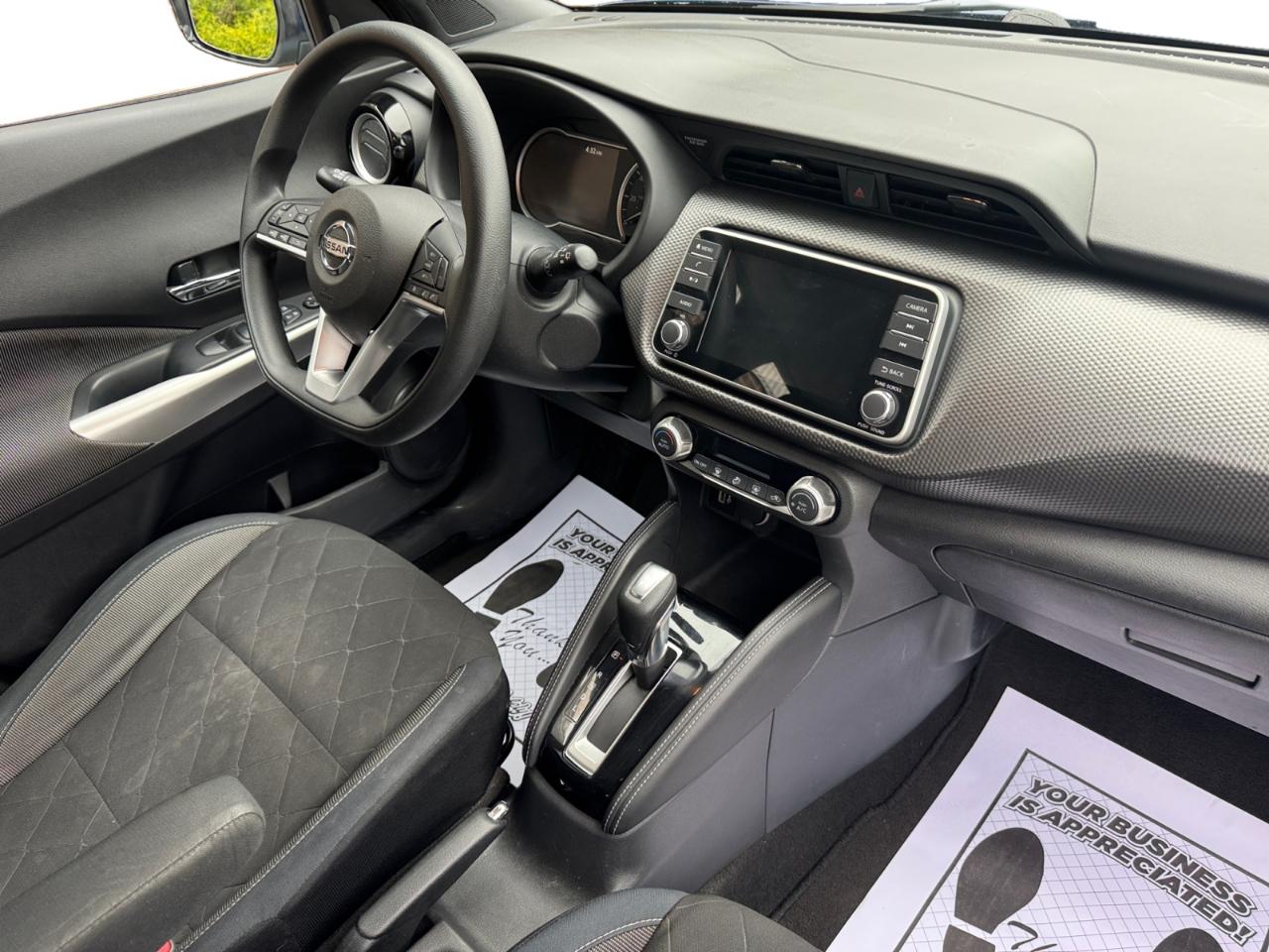 Nissan Kicks SV FWD 2018