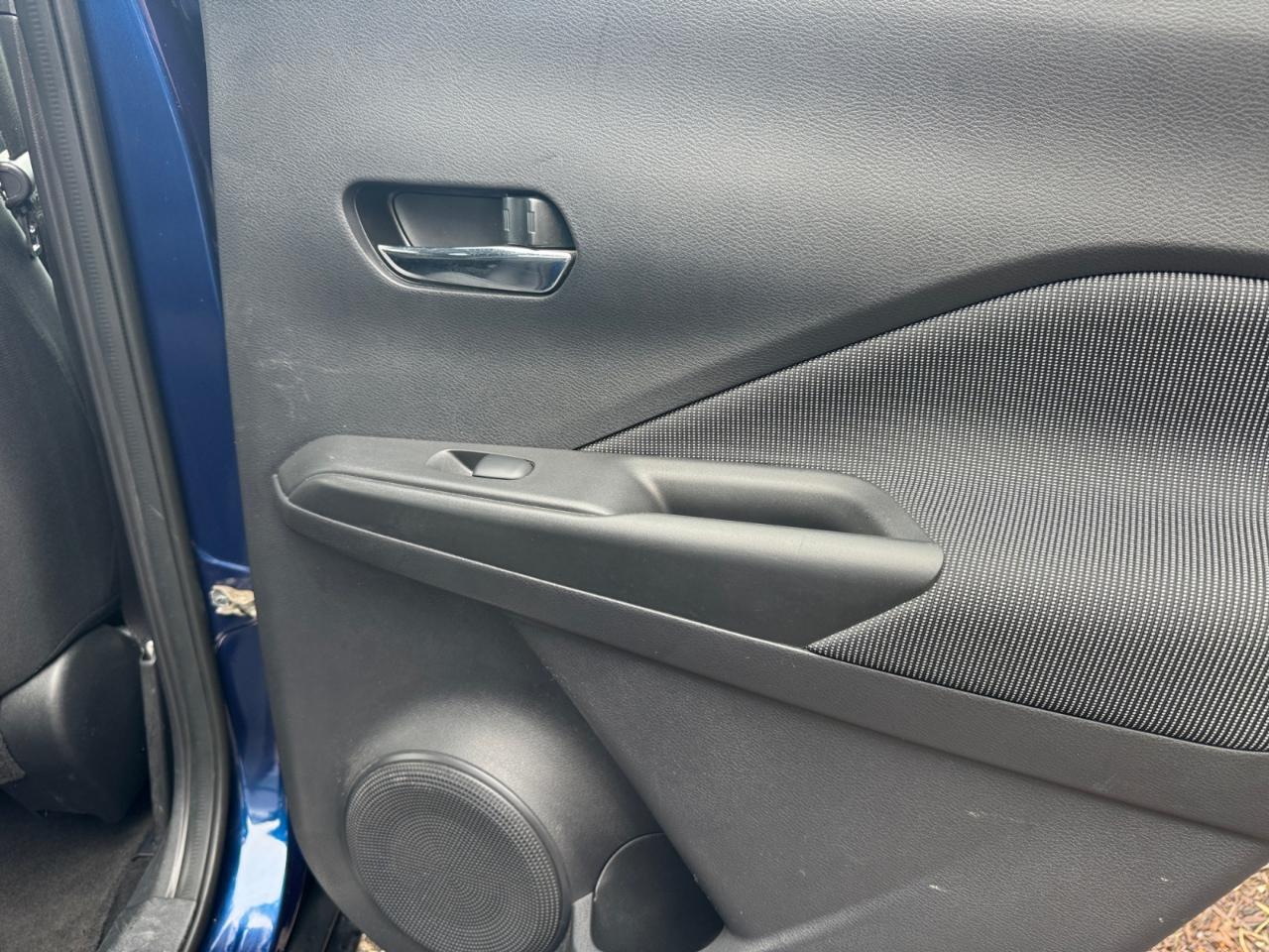 Nissan Kicks SV FWD 2018