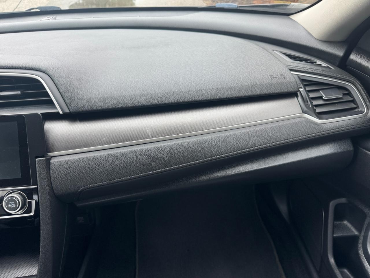 Honda Civic Sedan 4dr CVT EX 2016