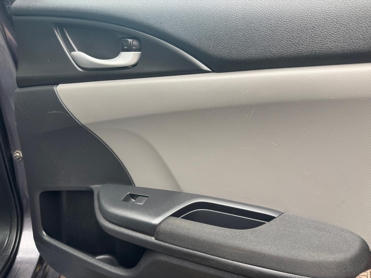 Honda Civic Sedan 4dr CVT EX 2016