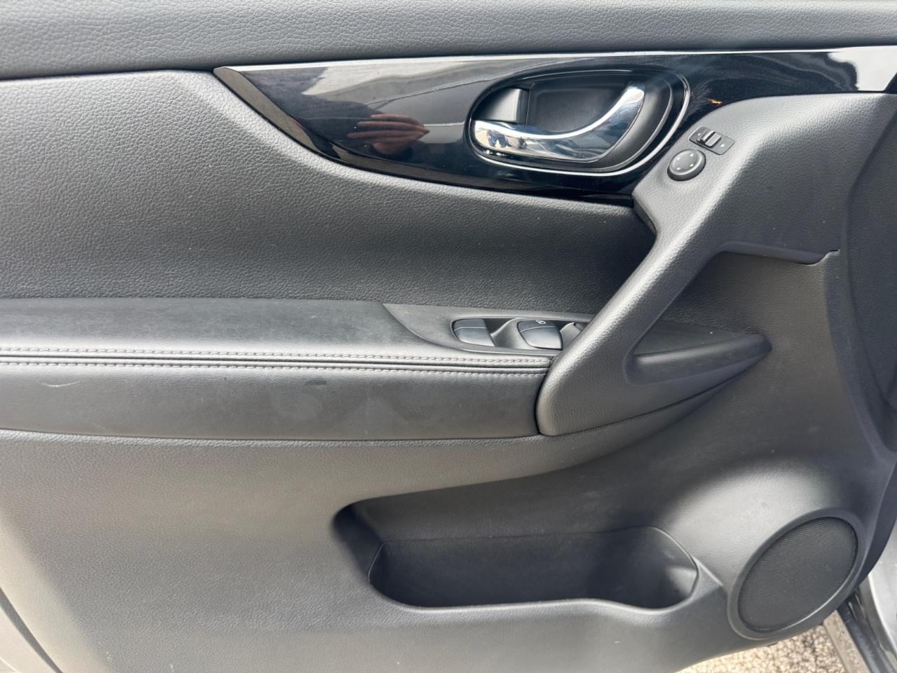 Nissan Rogue Sport AWD SV 2020