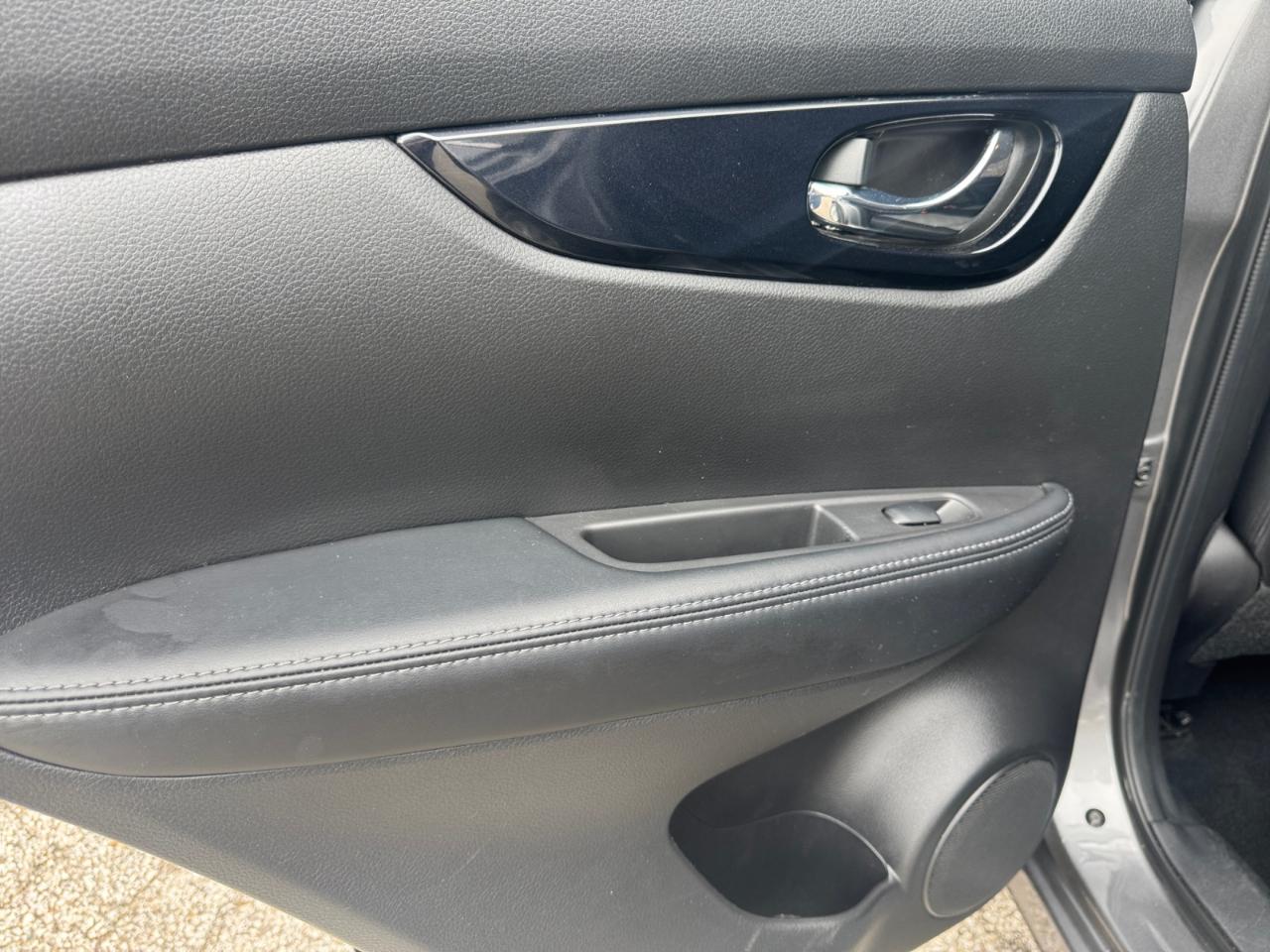 Nissan Rogue Sport AWD SV 2020