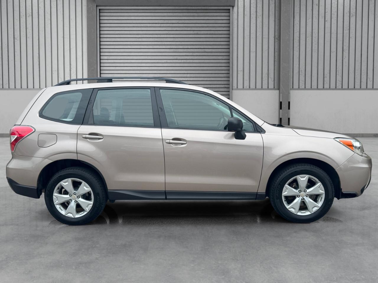 Subaru Forester 4dr CVT 2.5i PZEV 2015