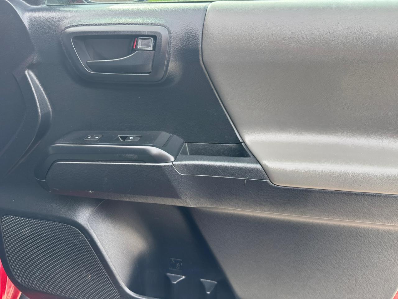 Toyota Tacoma 4WD SR Access Cab 6' Bed I4 AT (Natl) 2019