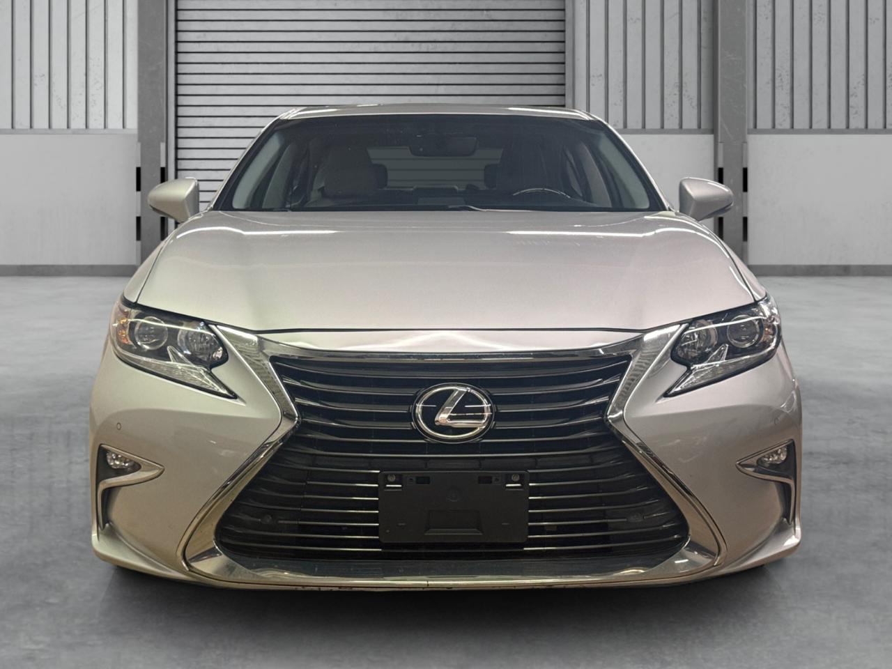 Lexus ES 350 4dr Sdn 2016