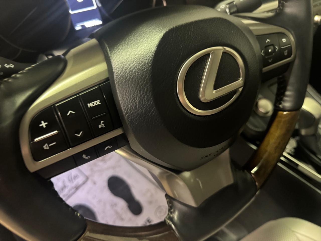 Lexus ES 350 4dr Sdn 2016