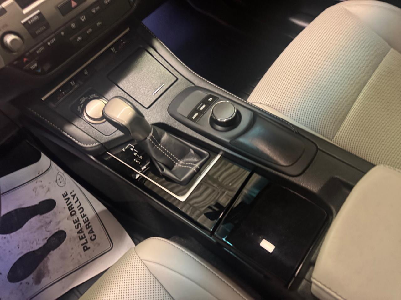 Lexus ES 350 4dr Sdn 2016