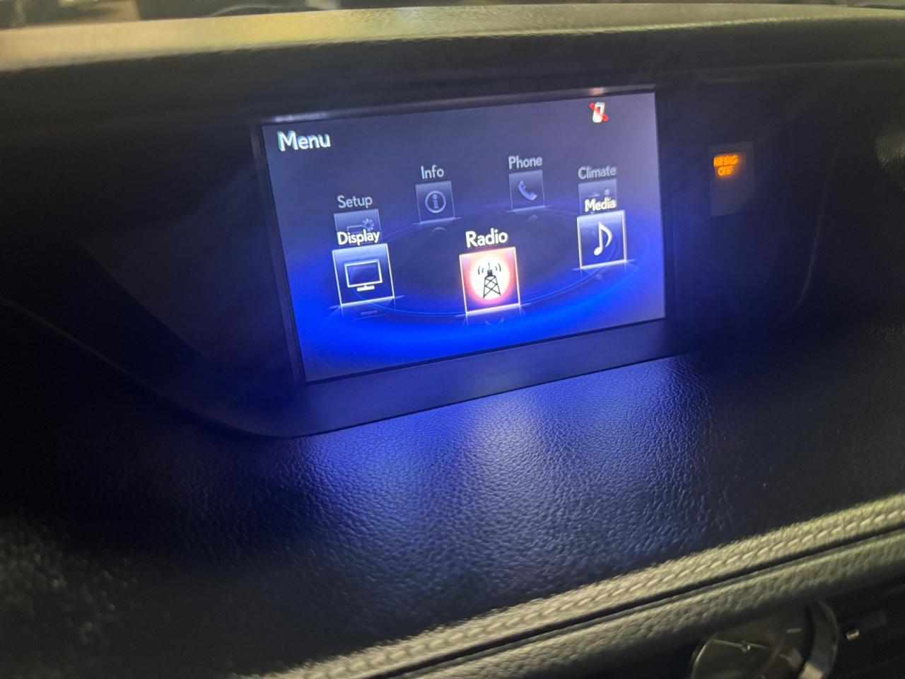 Lexus ES 350 4dr Sdn 2016