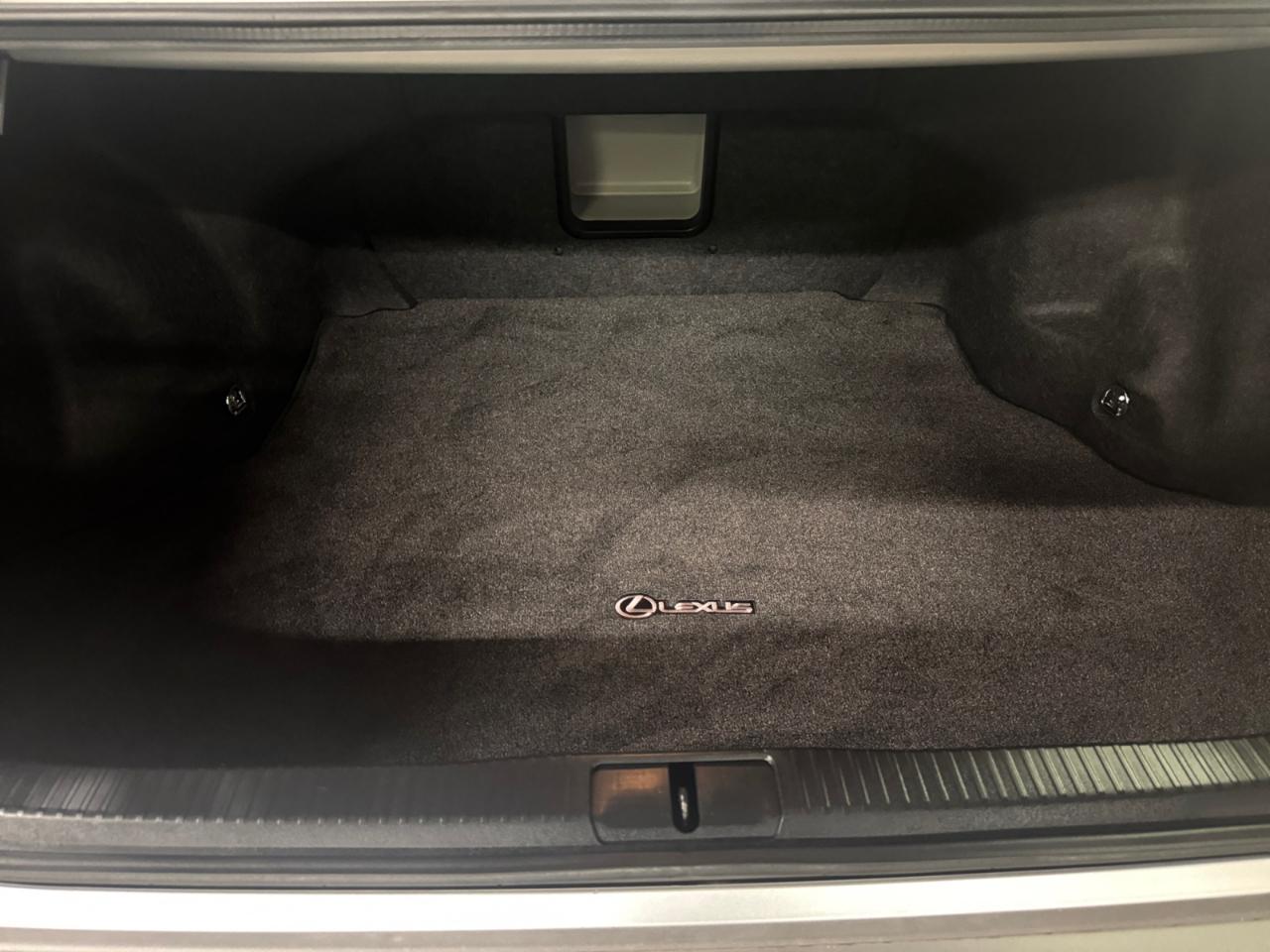 Lexus ES 350 4dr Sdn 2016